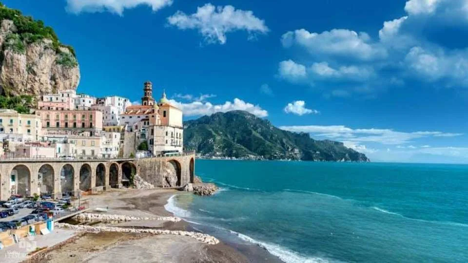 Semi-private tour to Pompeii and Amalfi Coast from Rome