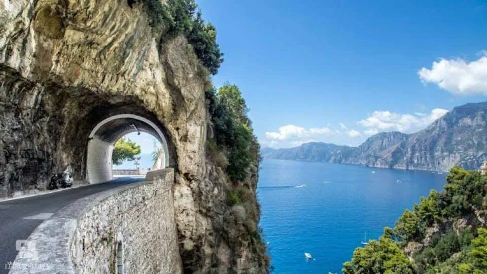Semi-private tour to Pompeii and Amalfi Coast from Rome