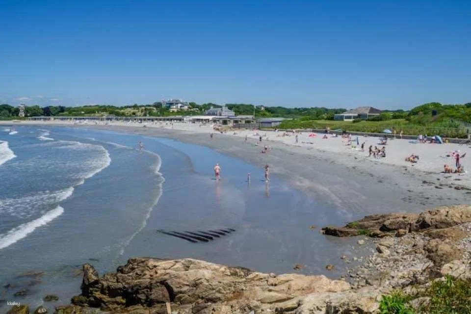 Scenic Newport self-driving audio tour