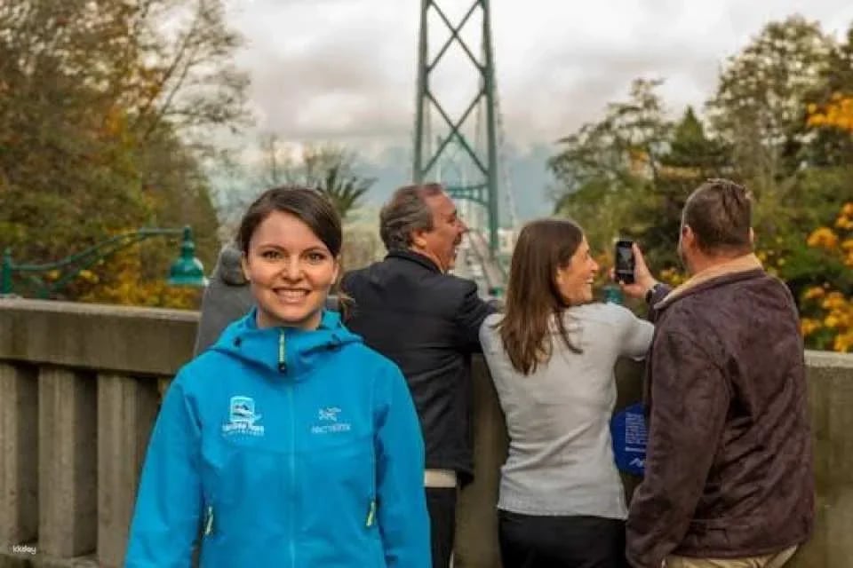 City highlights guided tour of Vancouver