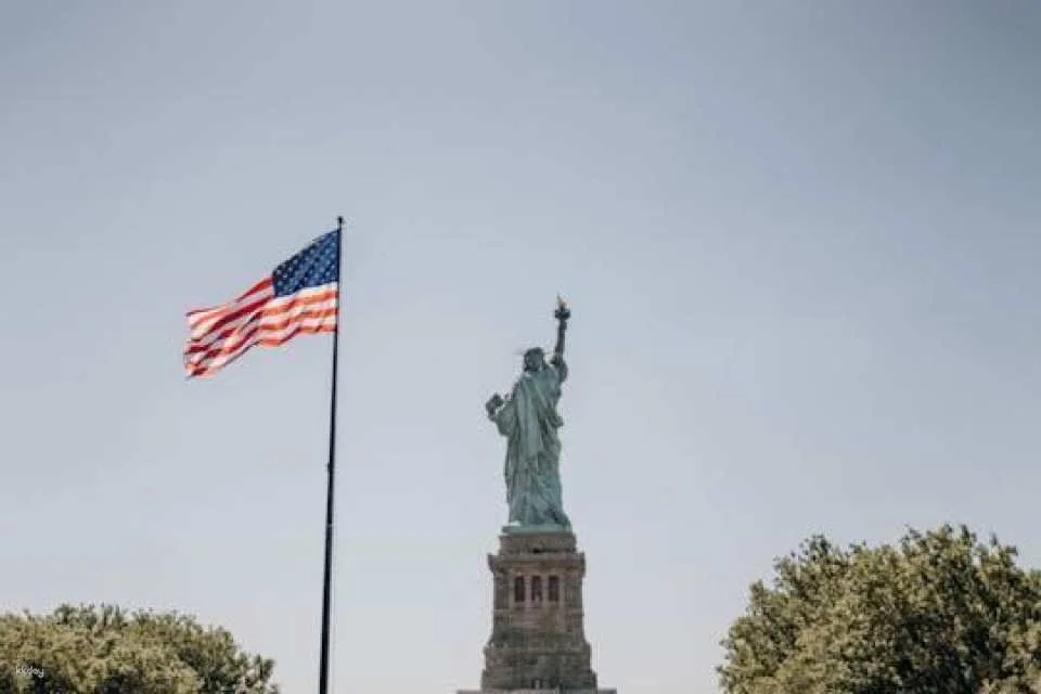 Battery Park, Statue of Liberty Museum and Grounds guided tour