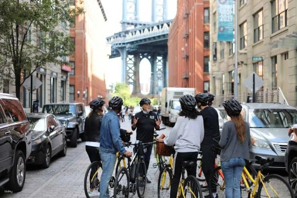Go City | New York Explorer Pass for 2 to 10 Attractions