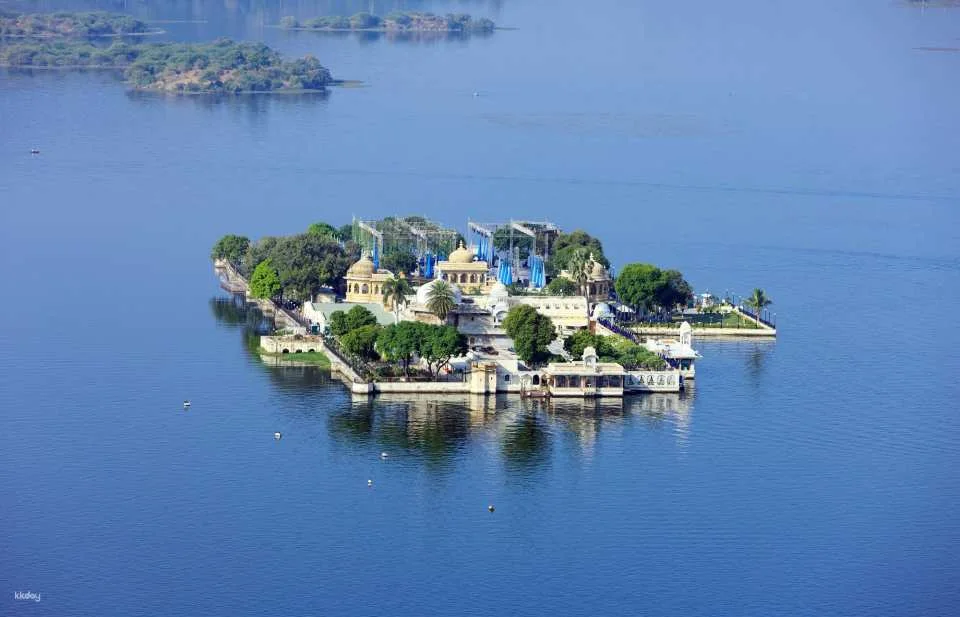 6-Day Royal Rajasthan Journey with Jodhpur, Mount Abu & Udaipur.