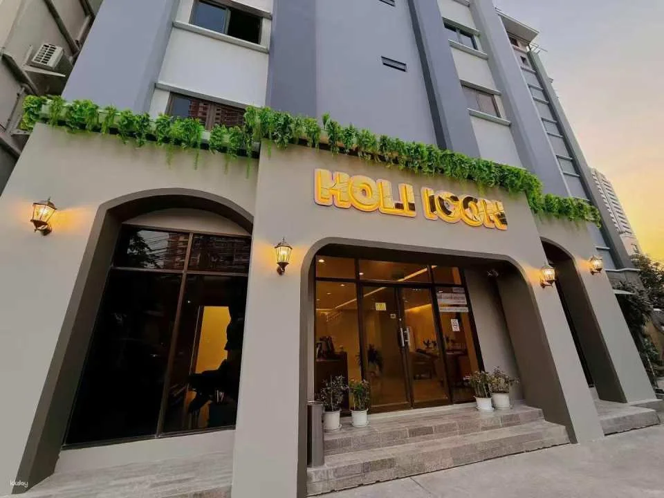 Holi Health Massage | Authentic Dragon Tendon & Phoenix Tendon Therapy (Bangkok ICONSIAM） (601452)