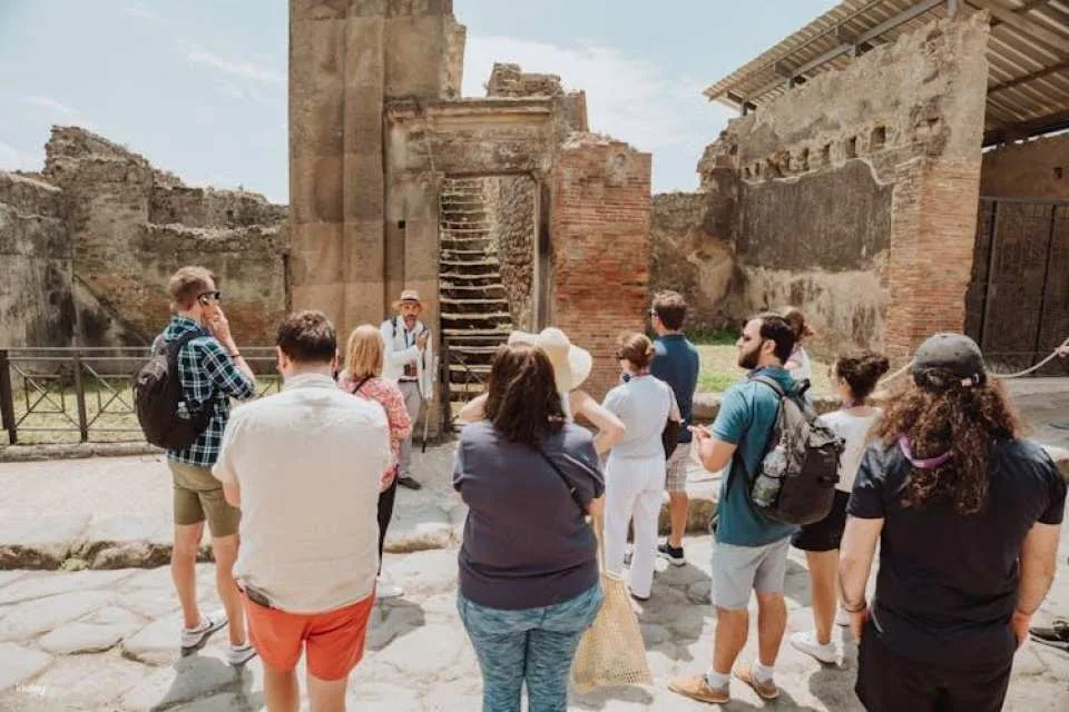 Pompeii Small Group Tour with transportation from Naples