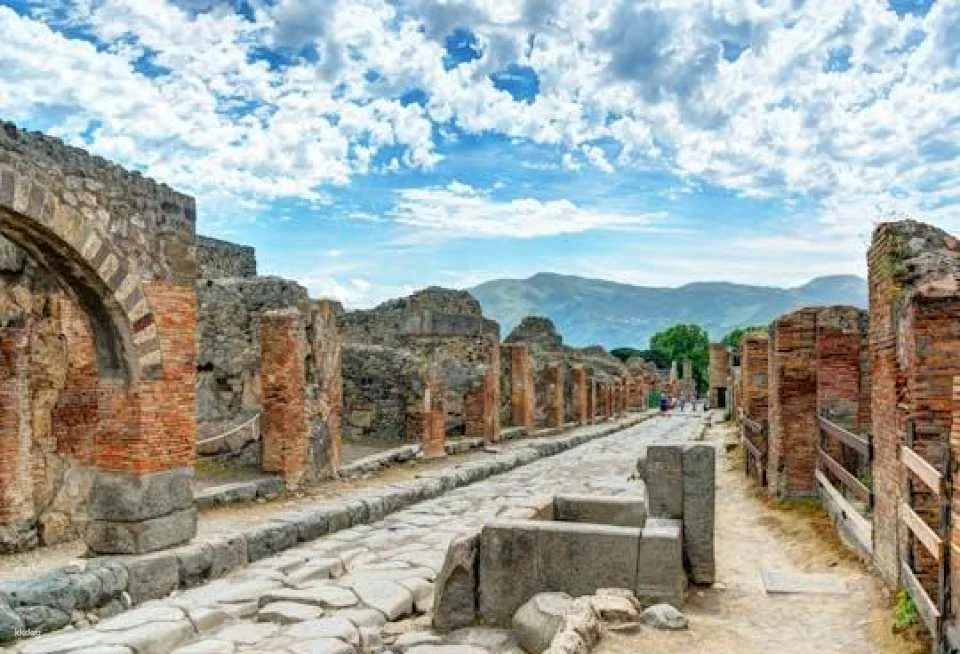 Private and personalised Pompeii tour with local guide