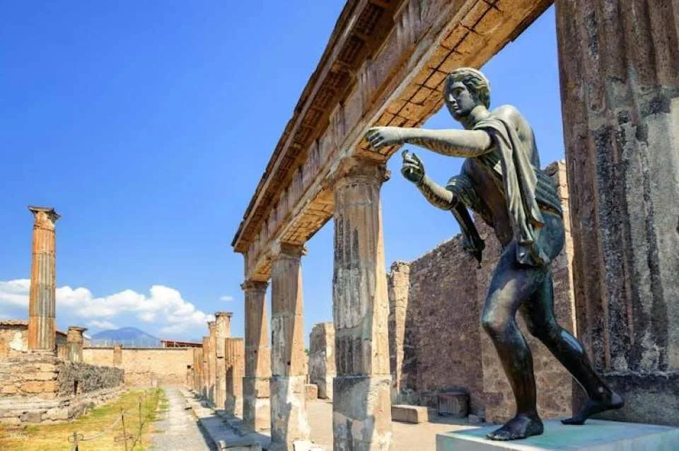 Private and personalised Pompeii tour with local guide