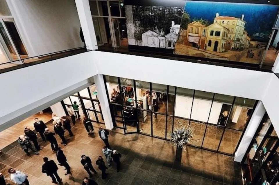 Van Gogh Museum Semi-Private Guided Tour with Reserved Entry