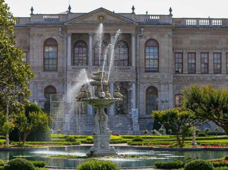 Dolmabahce Palace Entry Ticket and Audio Guided Tour with Options