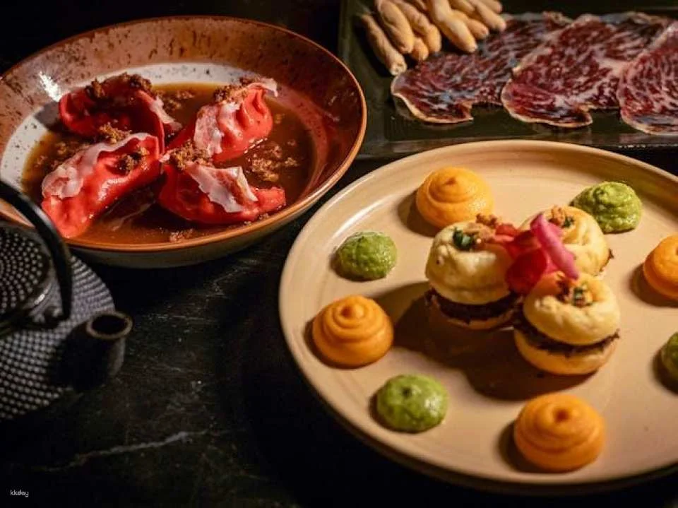 Tickets for WAH Madrid VIP table experience with gourmet menu
