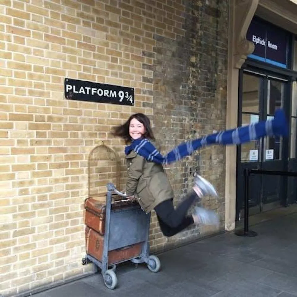 Harry Potter Guided Walking Tour with London Dungeons Tickets