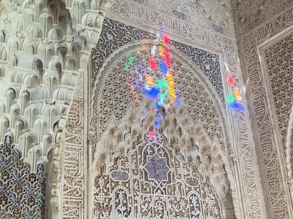 Alhambra Complex guided tour with full access