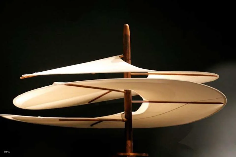 Leonardo da Vinci Museum tour and Interactive Activities
