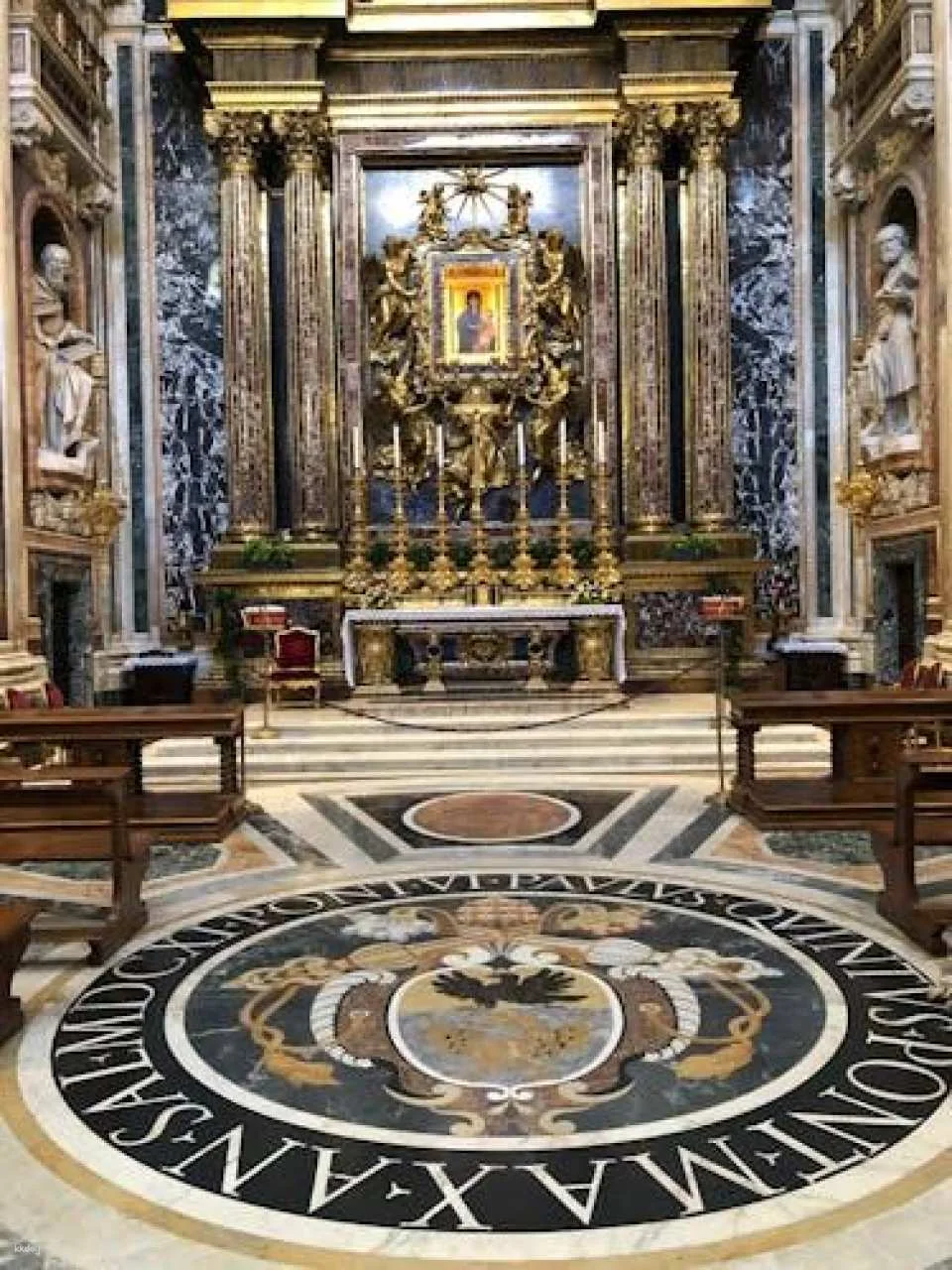 Tour of the Basilica of St. Mary Major in Rome