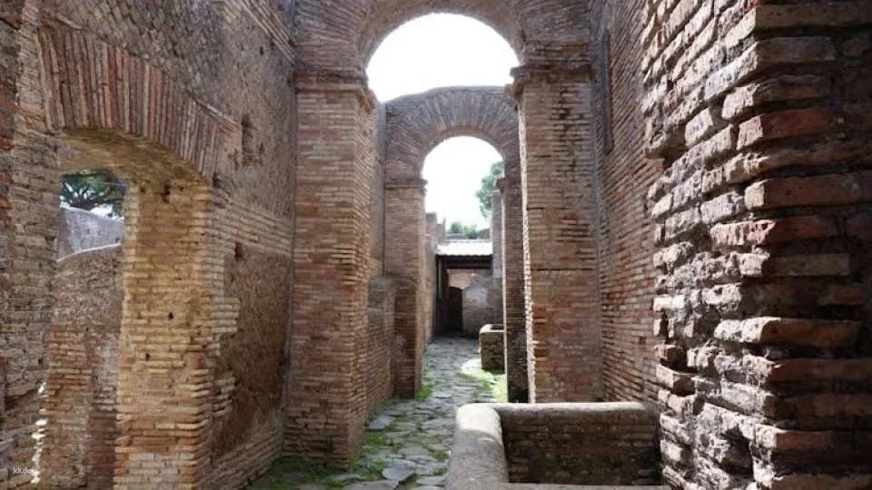 Ostia Antica Guided Tour of the Ancient Roman City from Rome