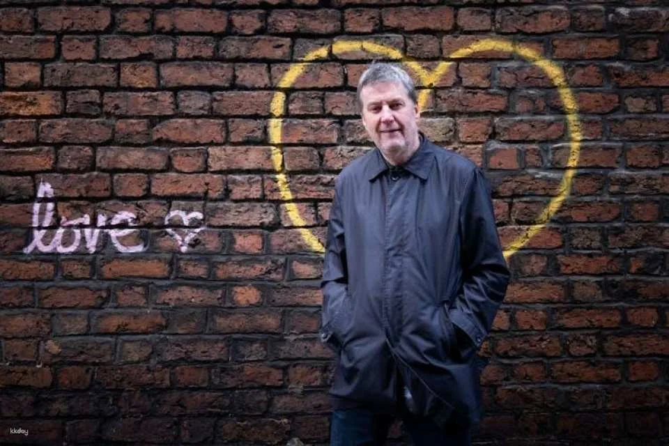 Liverpool's guided tour with Pete Hooton from The Farm