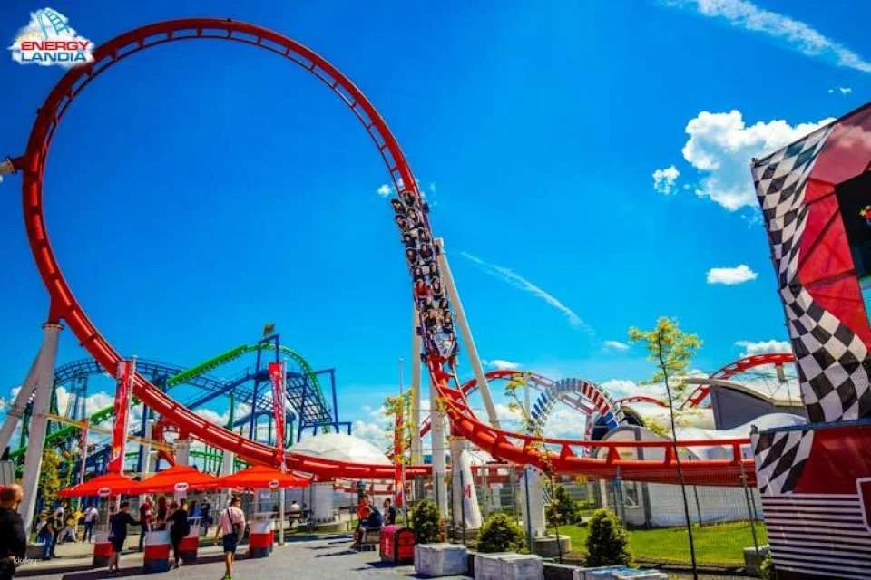 Energylandia entry ticket and roundtrip transportation from Krakow
