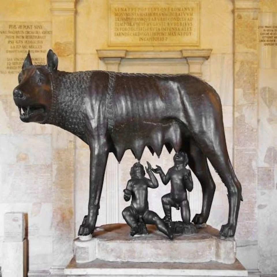 Capitoline Museums Guided Tour with Multimedia Experience