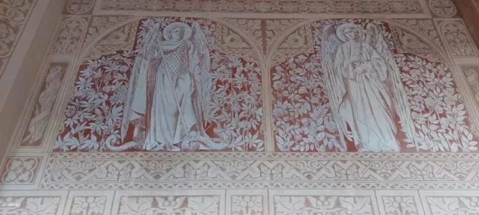 Comillas, Modernism and Gaudí guided tour from Santander