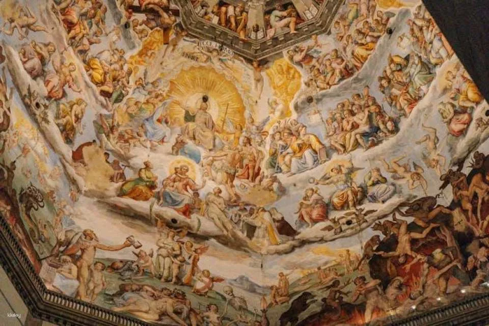 Historic Center Guided Tour with Cathedral and Terrace Access