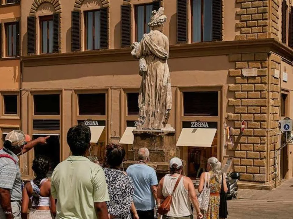 Historic Center Guided Tour with Cathedral and Terrace Access