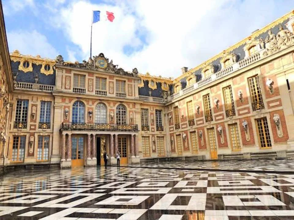 Skip-the-line guided tour of Versailles Palace