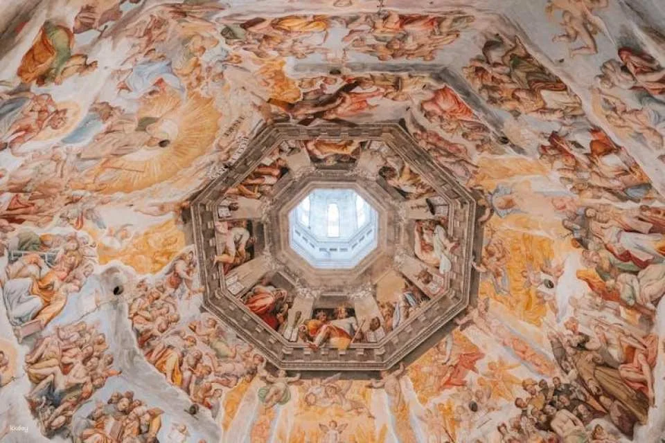Exclusive Florence Duomo after-hours tour including private terraces