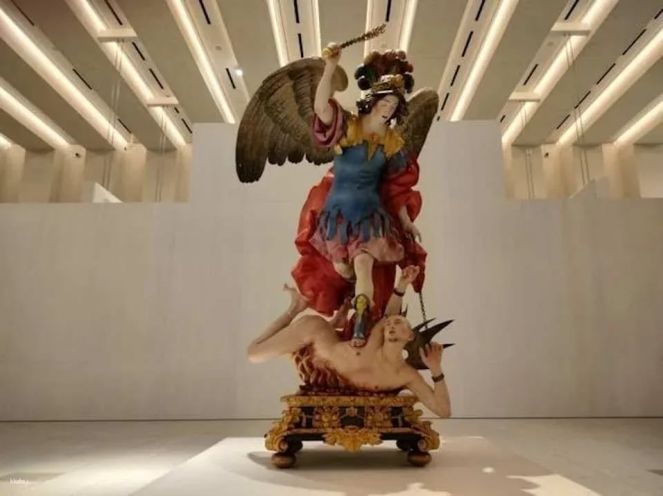 Royal Collections Gallery Tickets and Guided Tour in Spanish