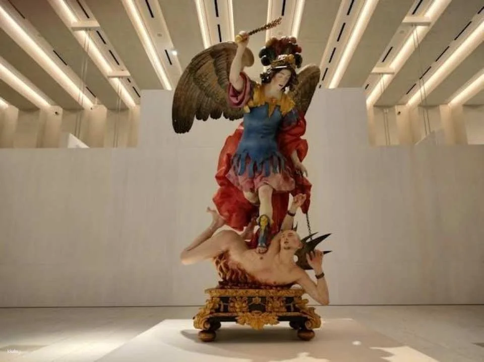 Royal Collections Gallery Tickets and Guided Tour in Spanish