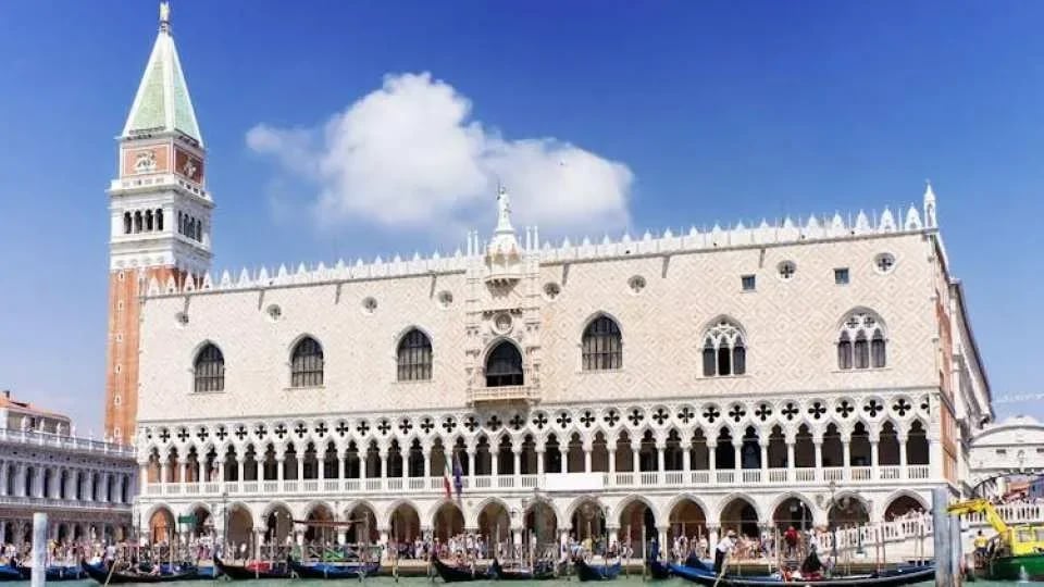 Venice audio guide with TravelMate app