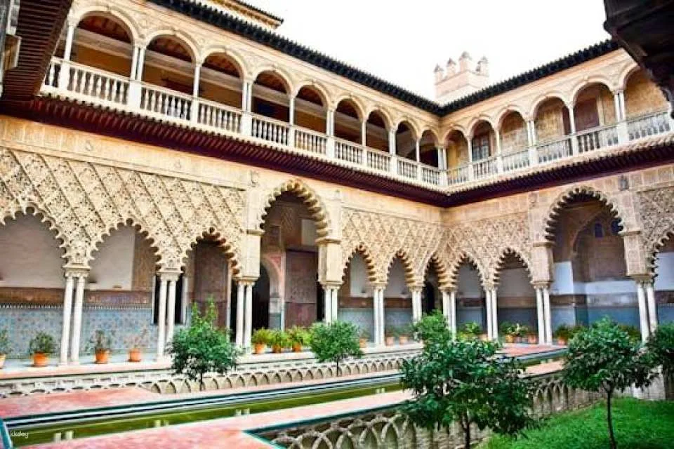 Artistic Seville walking tour