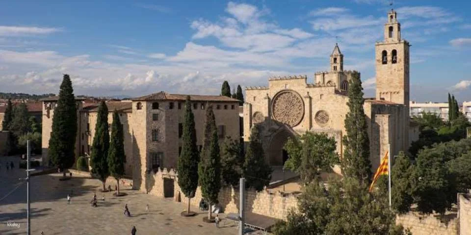 Guided tour of the Monastery of Sant Cugat