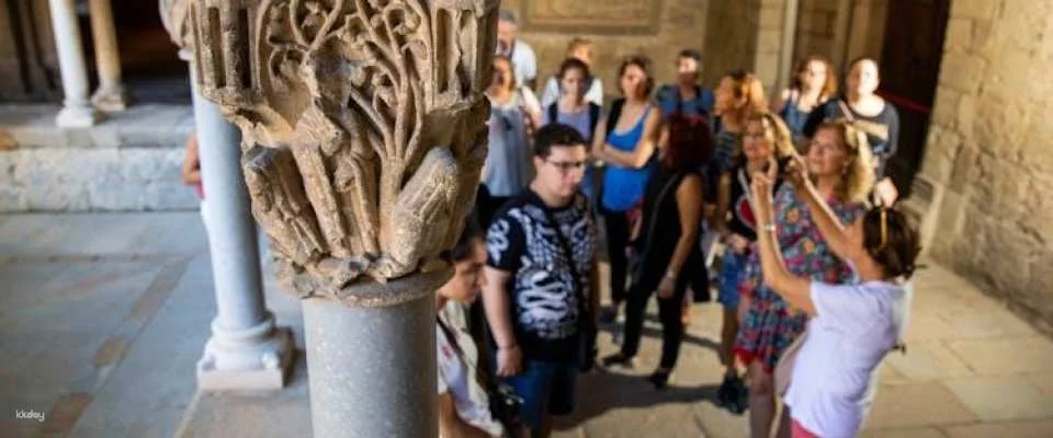 Guided tour of the Monastery of Sant Cugat