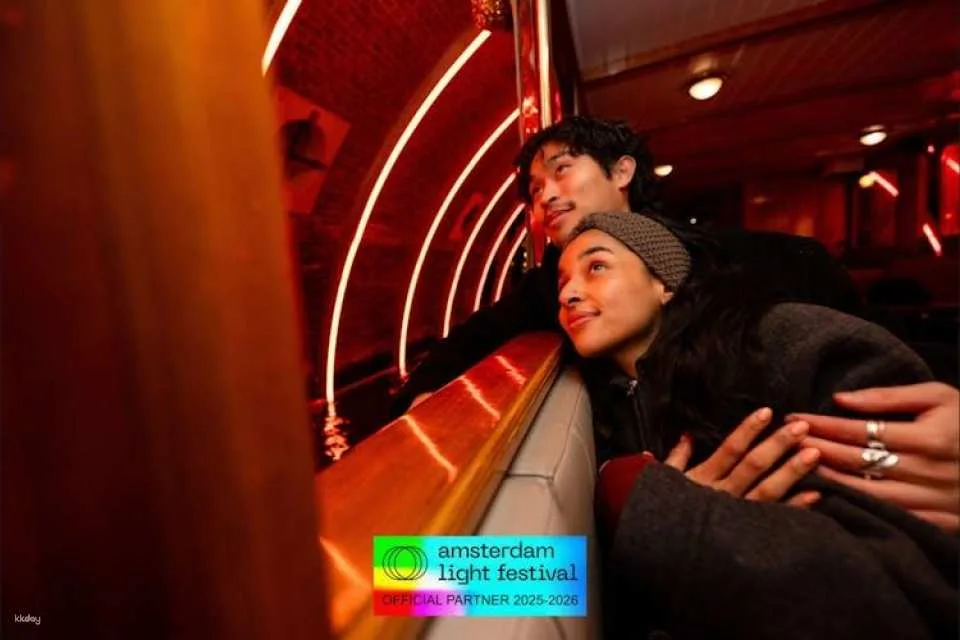 Amsterdam Light Festival canal cruise on a luxury boat with drinks