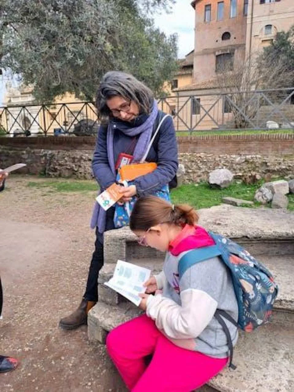 Colosseum and Roman Forum treasure hunt tour for Kids