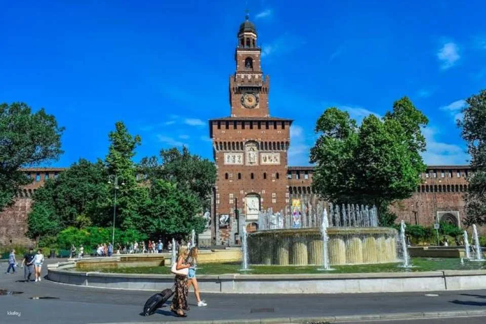 Duomo and Sforza Castle guided tour