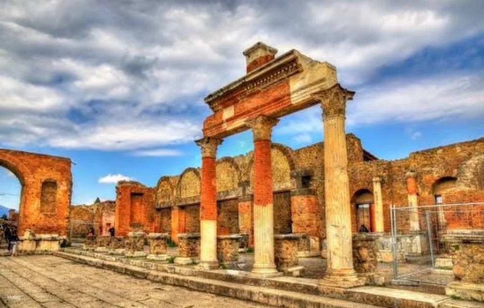 Pompeii, Herculaneum and Vesuvius audioguided tour from Pompeii