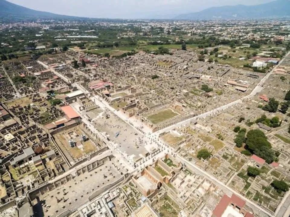 Pompeii, Herculaneum and Vesuvius audioguided tour from Pompeii