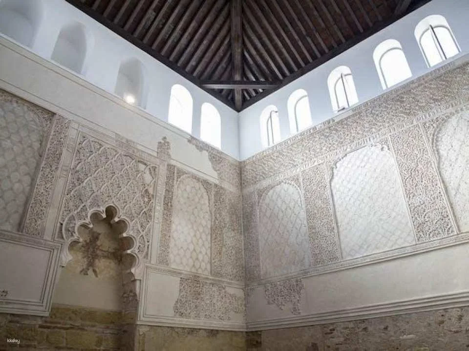 Cathedral-Mosque, Jewish Quarter and Alcázar of Córdoba guided tour