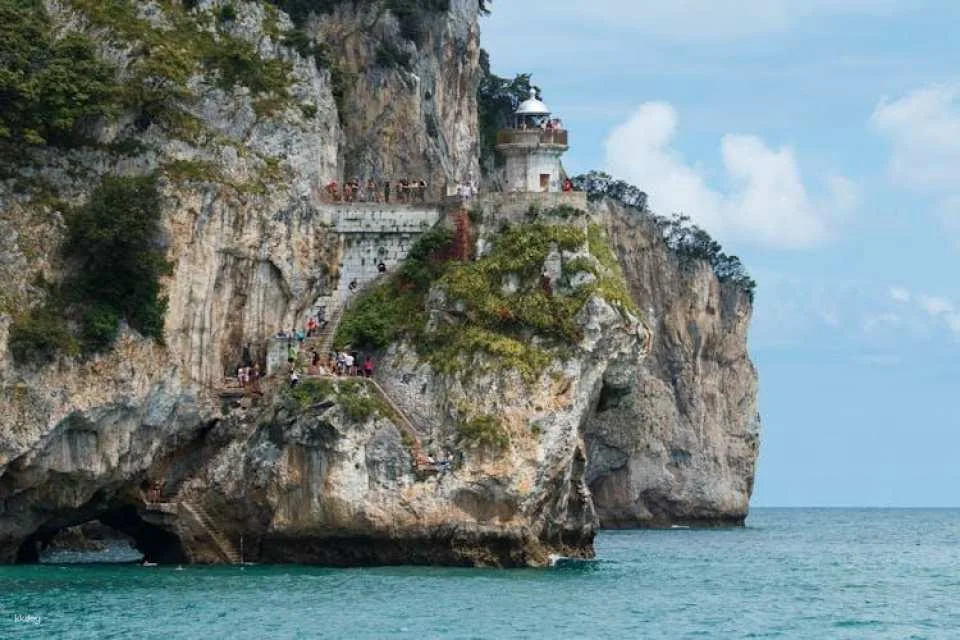 Half-Day Santoña and Anchovy Cannery Guided Tour with Boat Trip