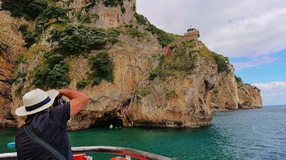Half-Day Santoña and Anchovy Cannery Guided Tour with Boat Trip