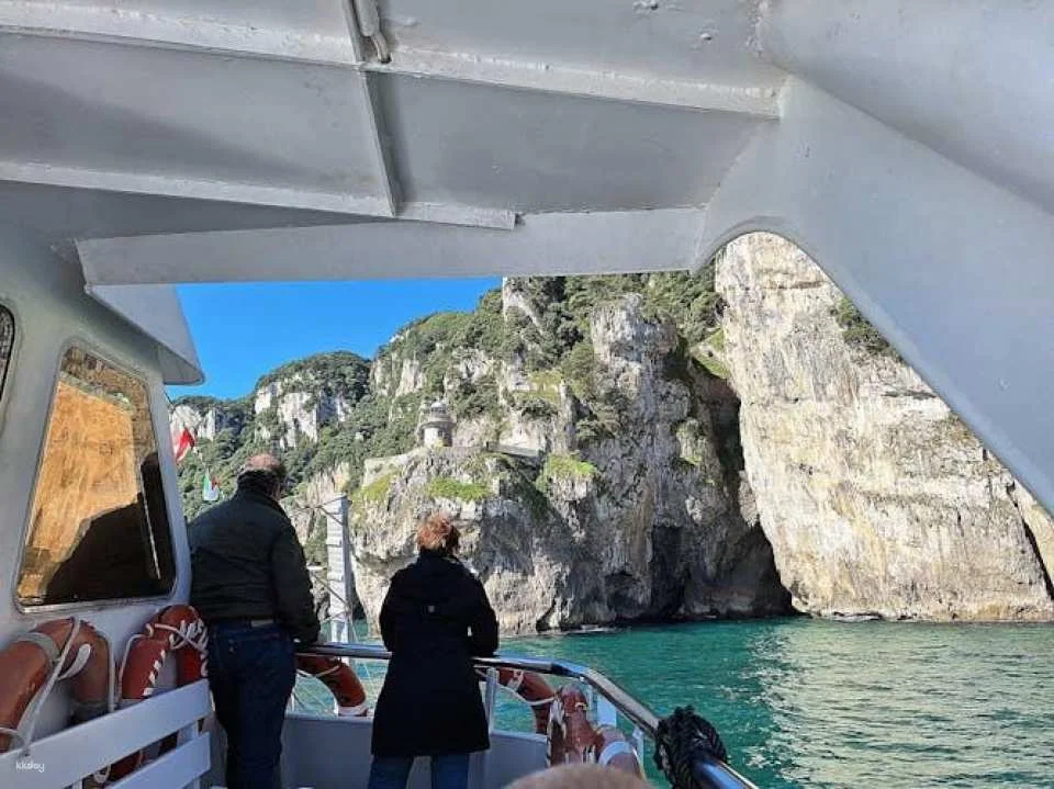 Half-Day Santoña and Anchovy Cannery Guided Tour with Boat Trip