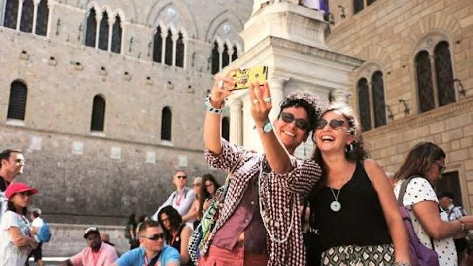 Pisa, Siena, San Gimignano and Chianti tour with optional lunch