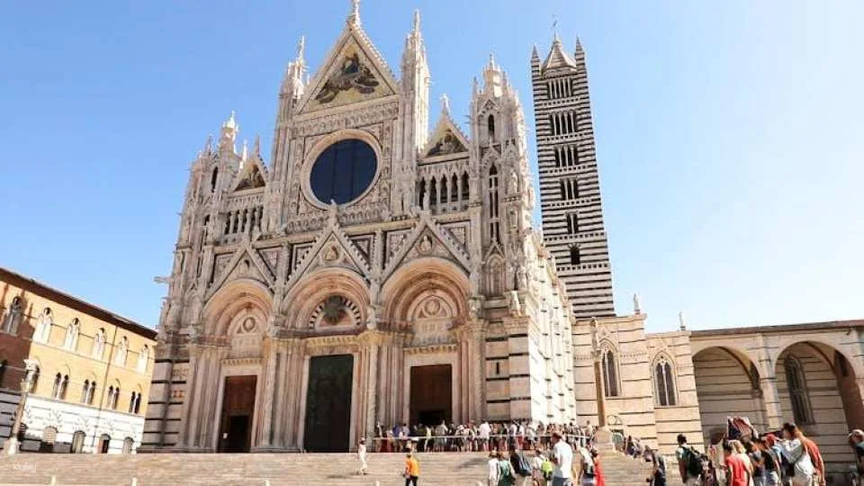 Pisa, Siena, San Gimignano and Chianti tour with optional lunch