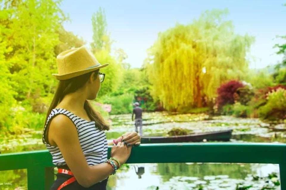 Half-day trip to Giverny with Monet's House and Gardens from Paris