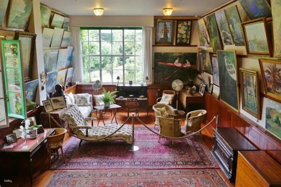 Half-day trip to Giverny with Monet's House and Gardens from Paris