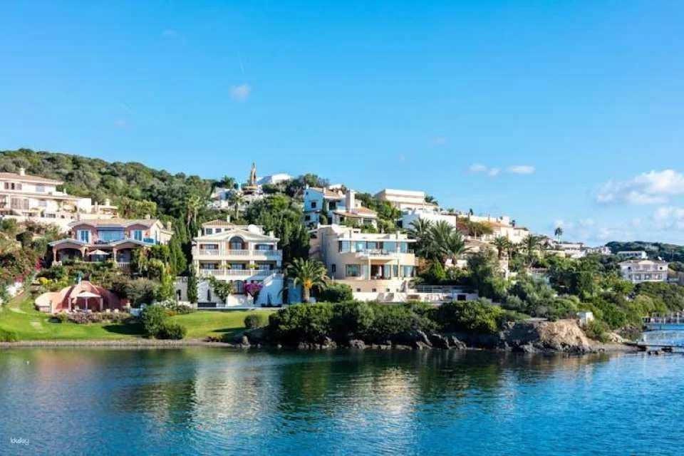 Mahon Harbour glass-bottom boat tour
