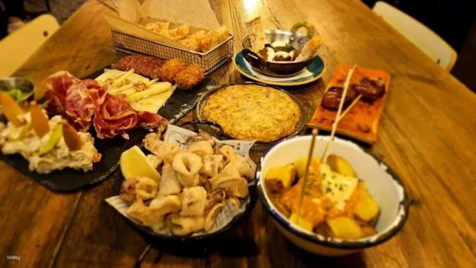 Flamenco show and tapas dinner