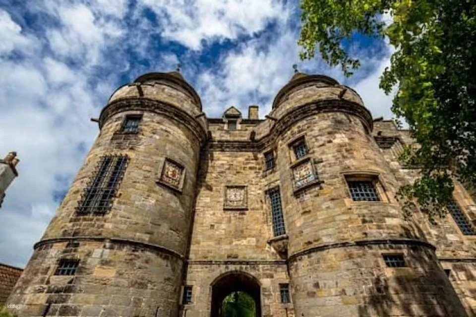 Outlander Explorer day trip from Edinburgh