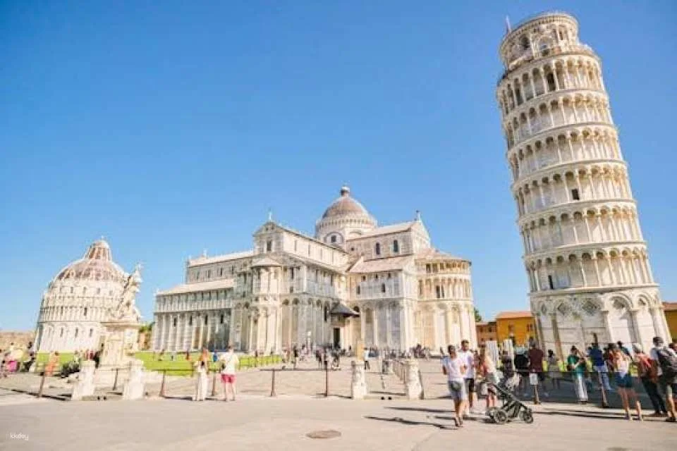 Guided tour from Rome to Florence and Pisa with access to the tower